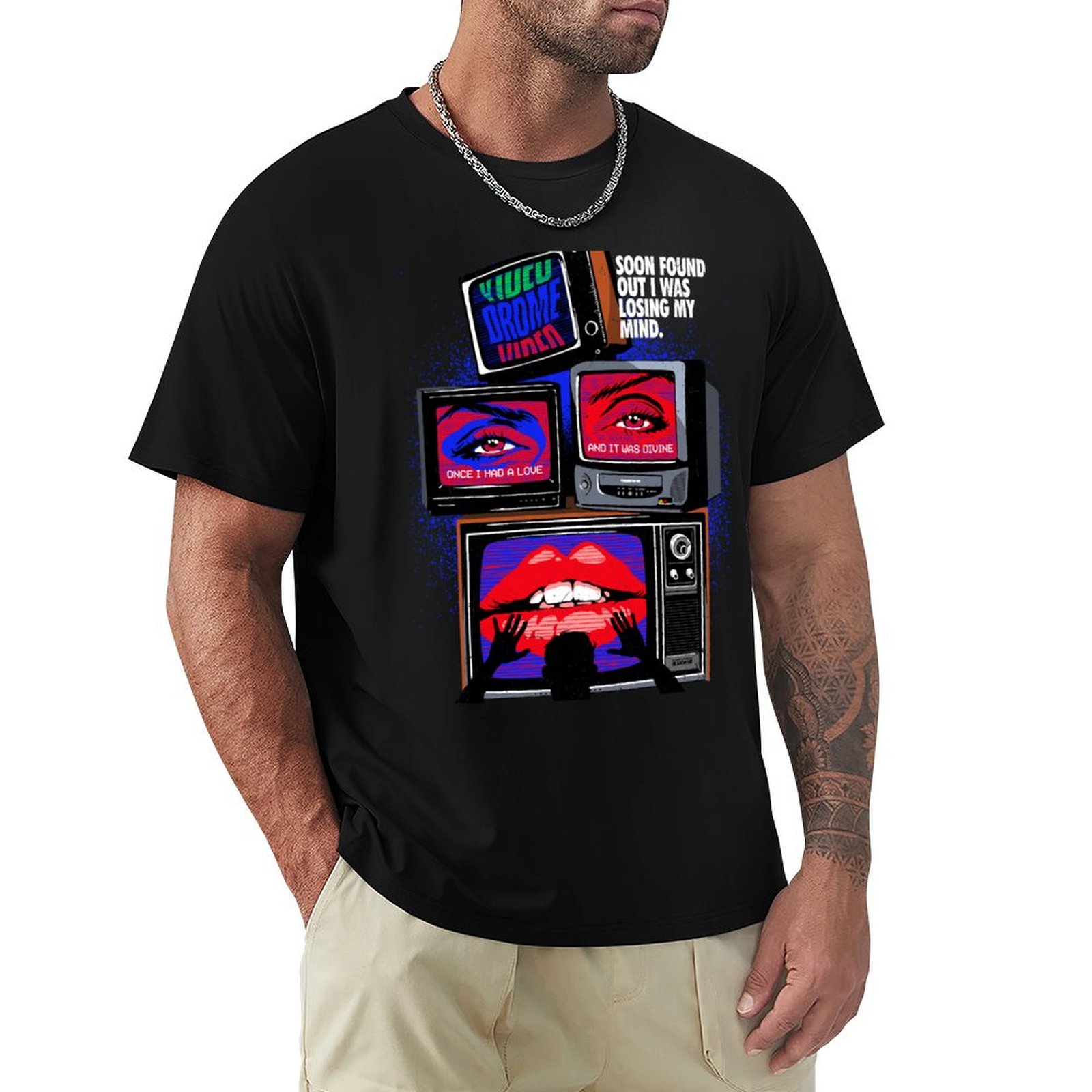 Street Fashion Videos - La T-Shirt con Video, Maglietta Casual