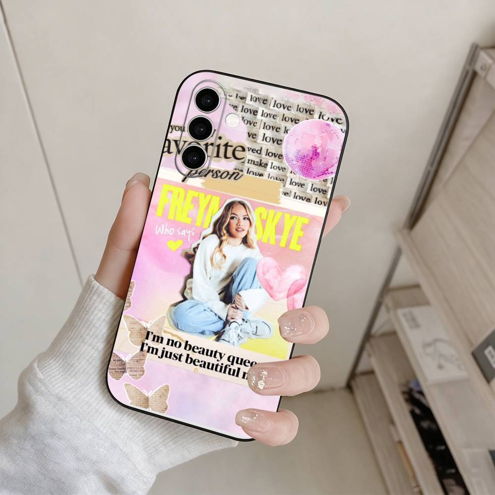 F-Freya Skye Singer Cover per  - Street Fashion Store recensione e prezzo