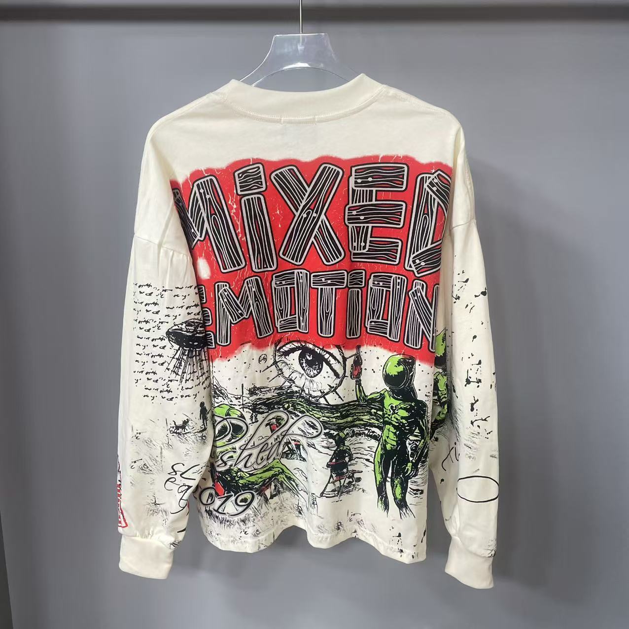 T-shirt a maniche lunghe MIXED - Street Fashion Tshirt recensione e prezzo