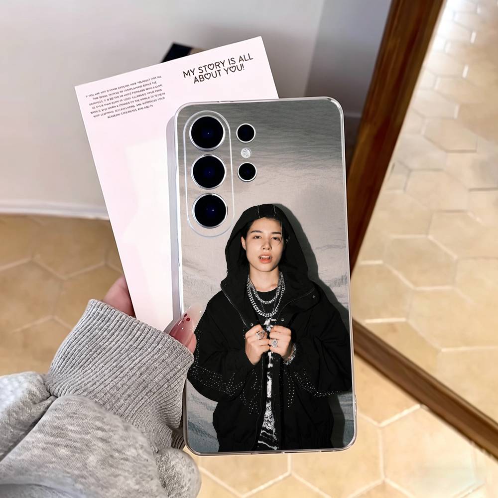 Custodia per telefono Louis LN - Street Fashion Store recensione e prezzo