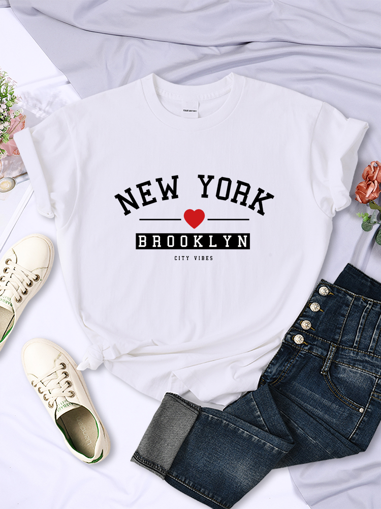 T-shirt da donna con stampa Ne - Street Fashion Vibes recensione e prezzo