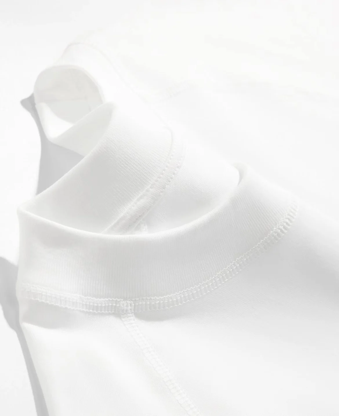 T-shirt Tokyo Morning Commute  - Urban Street Fashion Photography recensione e prezzo