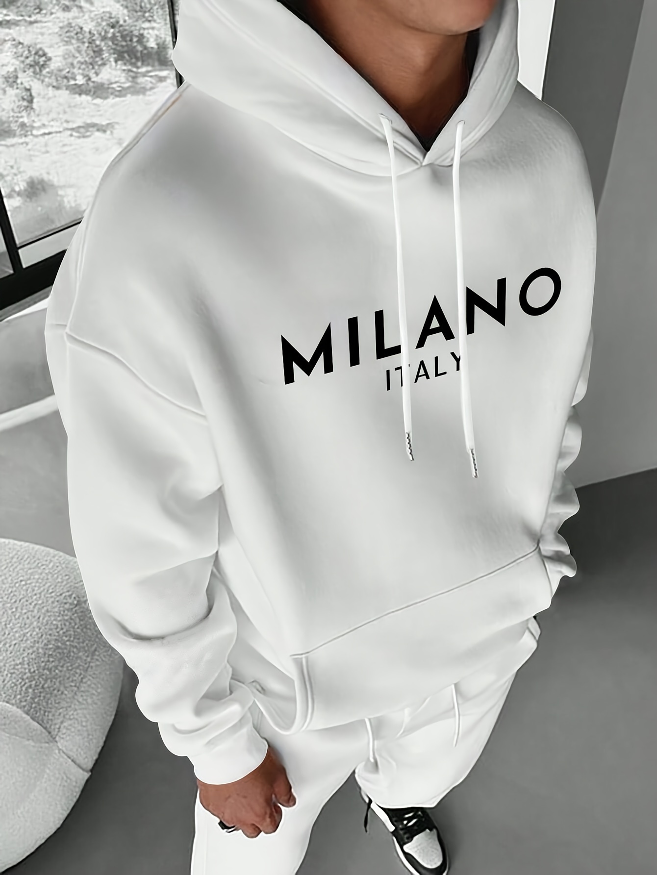 Felpa con Cappuccio Milan Lett - Street Fashion In Milan recensione e prezzo