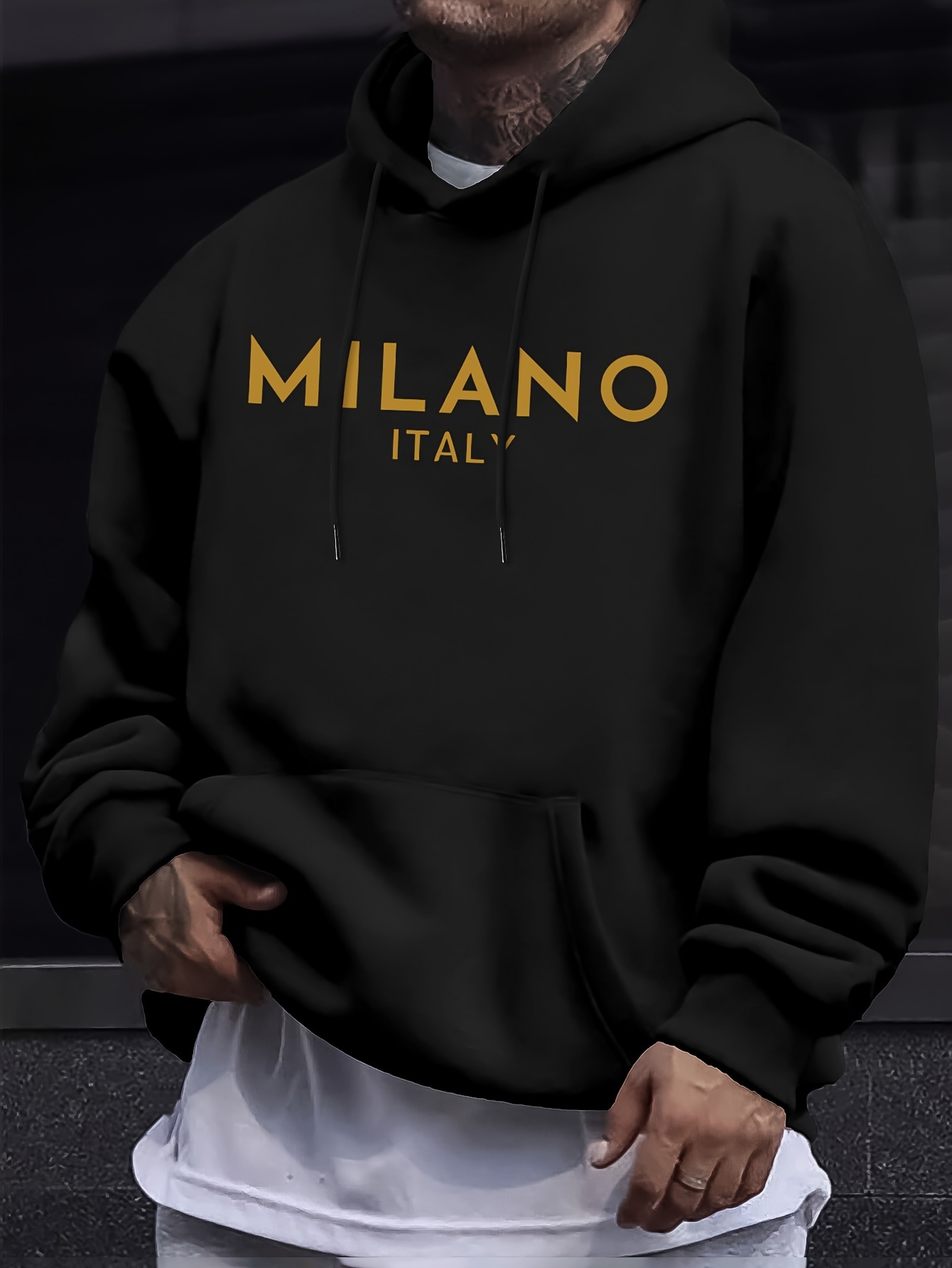 Felpa con Cappuccio Milan Lett - Street Fashion In Milan recensione e prezzo