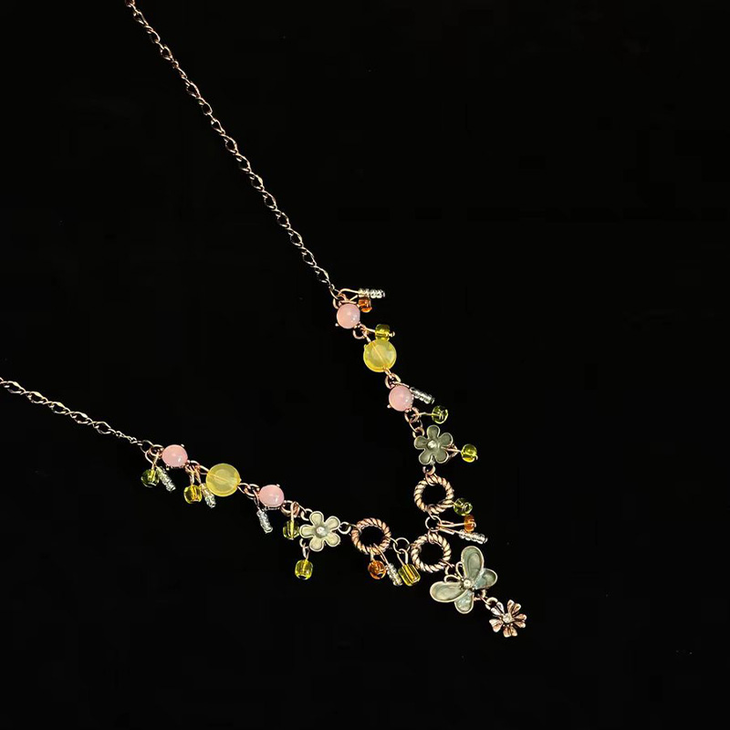 Collana da donna con farfalla  - Street Fashion Videos recensione e prezzo