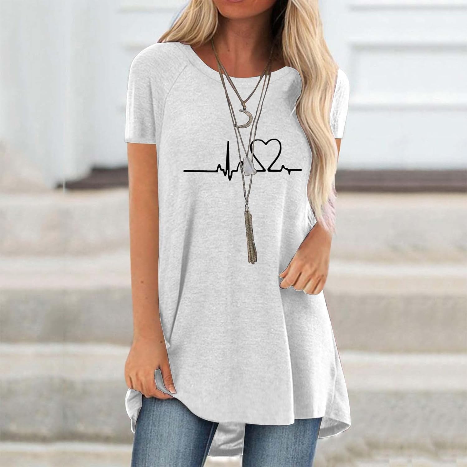 Line Love Graphics T-Shirt con - Longline Tee Oversized recensione e prezzo