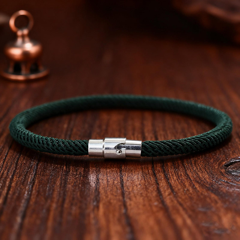 Bracciale a corda intrecciato  - Street Fashion In Milan recensione e prezzo